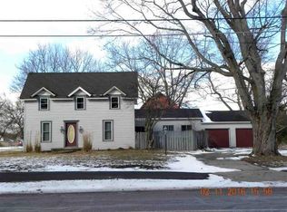 8800 W River Rd, Yorktown, IN 47396