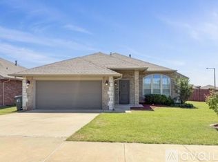 3902 Wiltshire Dr, Norman, OK 73026