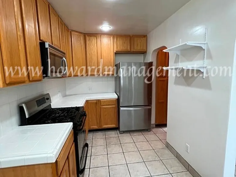 01445CA — Photo 9