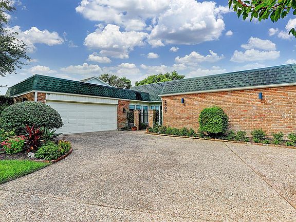 3rd image of 2509 Gerol Dr