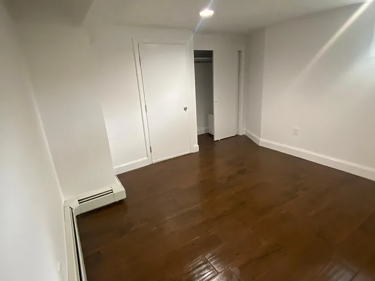 75 S Woodside Ave #1 — Photo 14