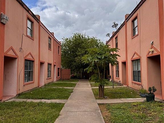 2nd image of 815 E Sugarcane Dr APT E4