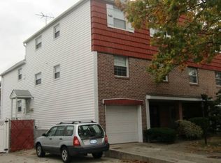 22603 Horace Harding Expy, Oakland Gardens, NY 11364