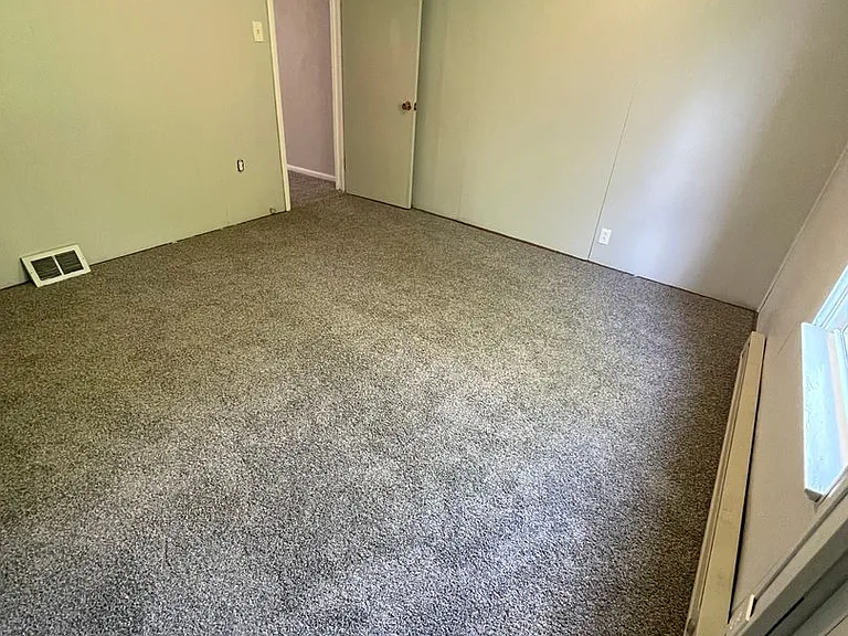 642 Forest Ave — Photo 14