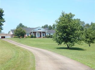 148 Tara Pl, Forest City, NC 28043