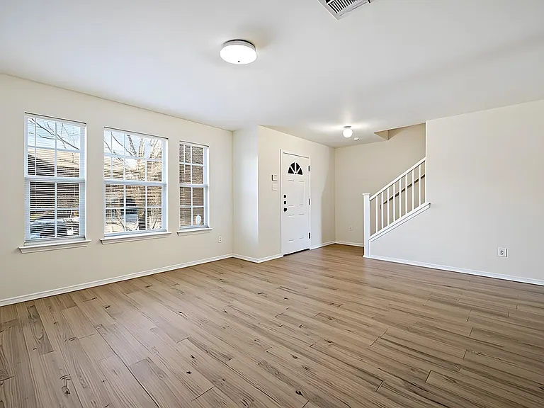 11112 Chatam Berry Ln — Photo 6