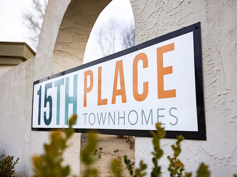 15th Place Townhomes — Photo 42