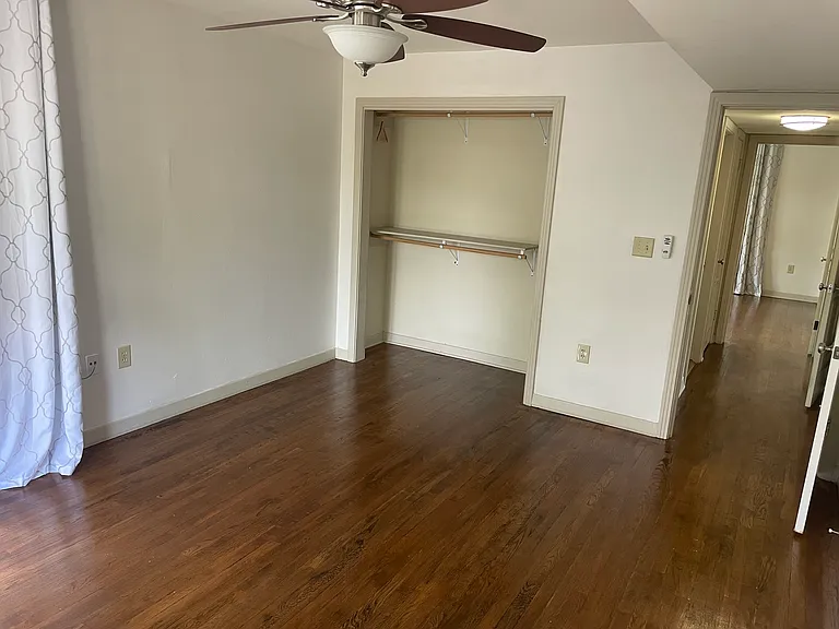 276 Emporia Blvd — Photo 12