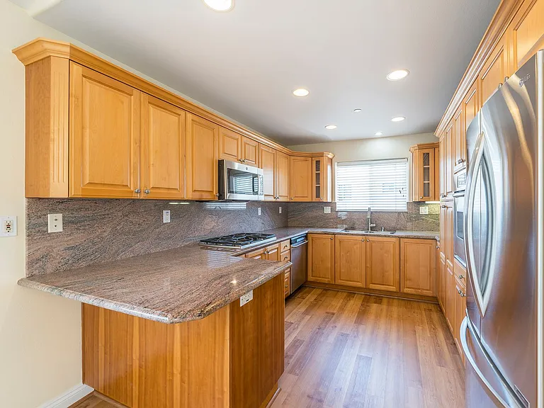 2213 Carnegie Ln #C — Photo 10