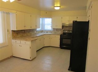 1458 36th St SW, Wyoming, MI 49509