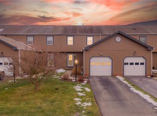 913 Sunset Cir, Cranberry Township, PA