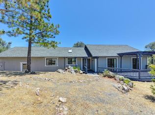 2071 Bogus Point Ct, Cool, CA 95614