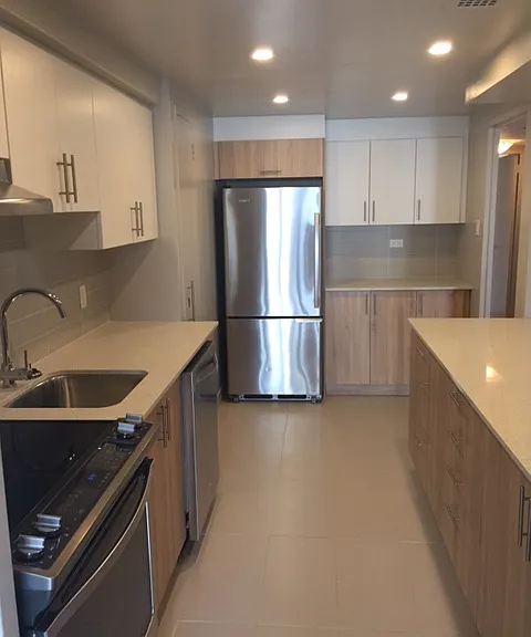 235 Somerset St W — Photo 14