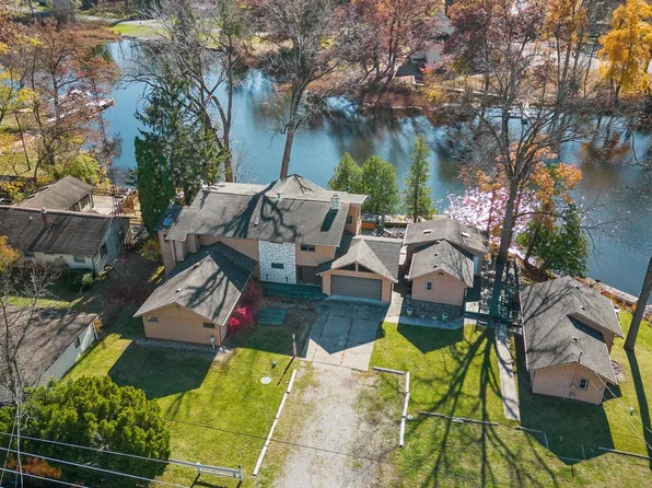 4685 W Nevada Mills Rd, Angola, IN 46703