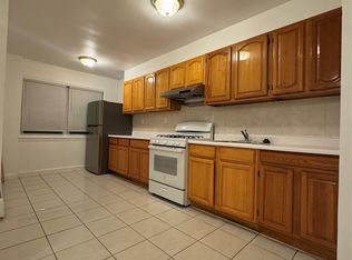 4010 149th St #3, Flushing, NY 11354