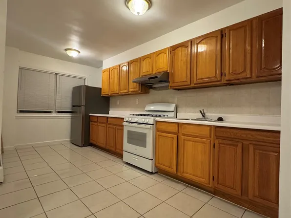 4010 149th St, Flushing, NY