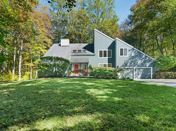 90 Old Stagecoach Road, Redding, CT 06896