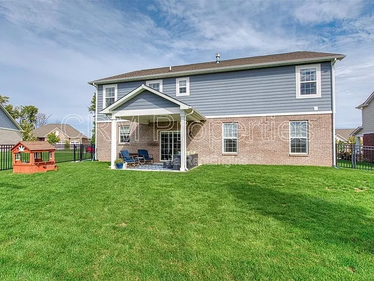 6311 Burgin Dr — Photo 3