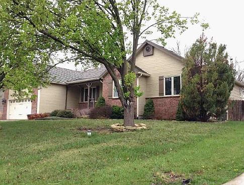2nd image of 14919 E Tipperary Cir