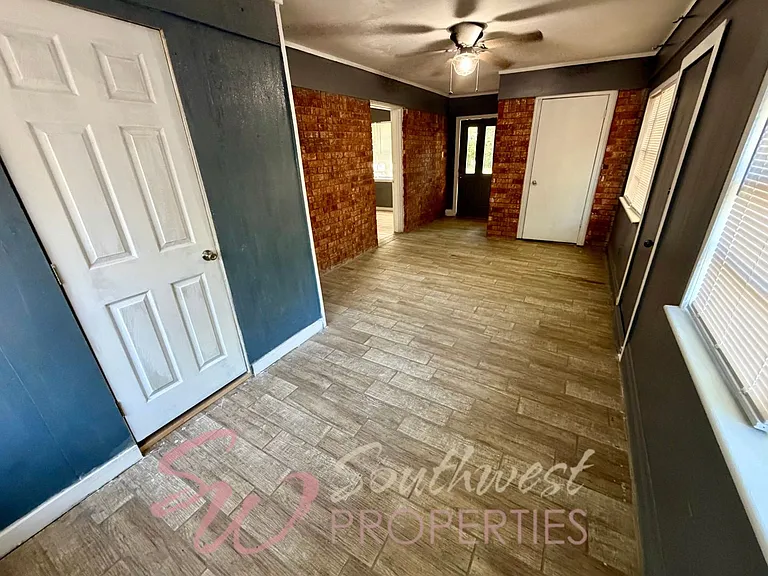 600 W Minnie St — Photo 5