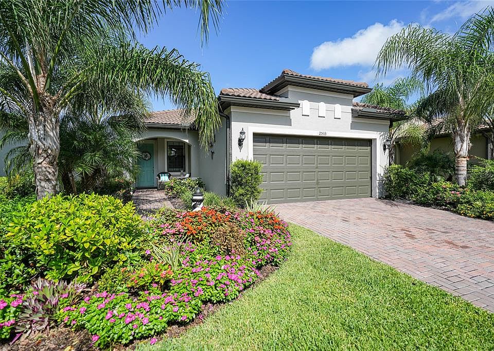 1st image of 2533 Daisy Dr