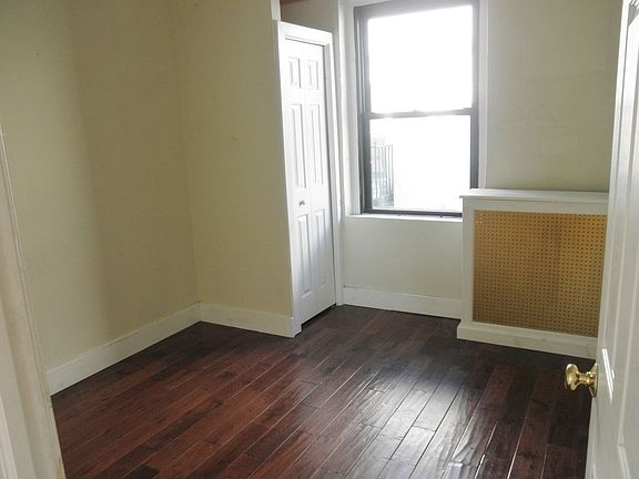 5th image of 2168 35th St APT 5A