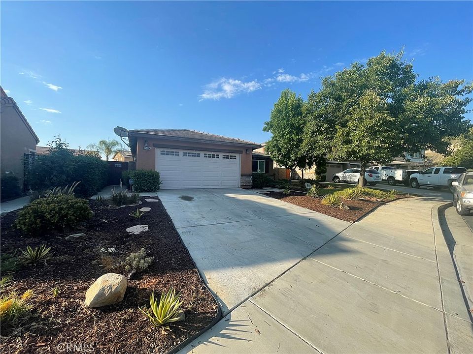 1st image of 45004 Thalia Ln