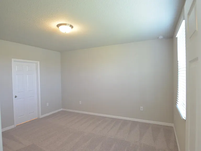 832 Rivers Crossing St — Photo 14
