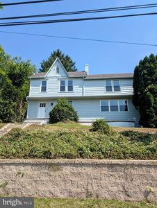 765 Main St, Parkesburg, PA, 19365