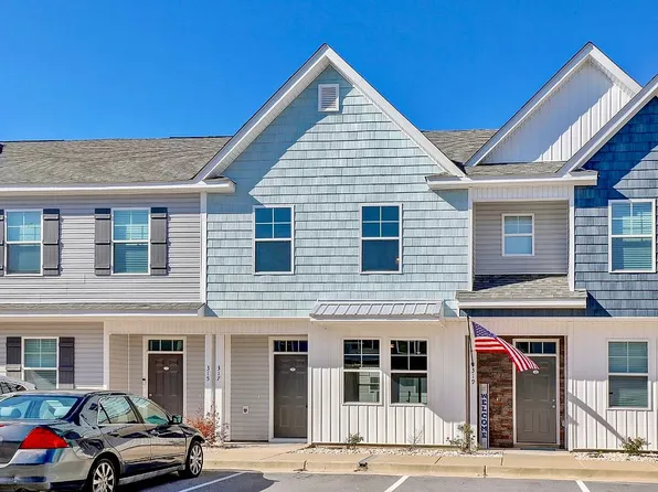 317 Starfish Ln, Sneads Ferry, NC 28460
