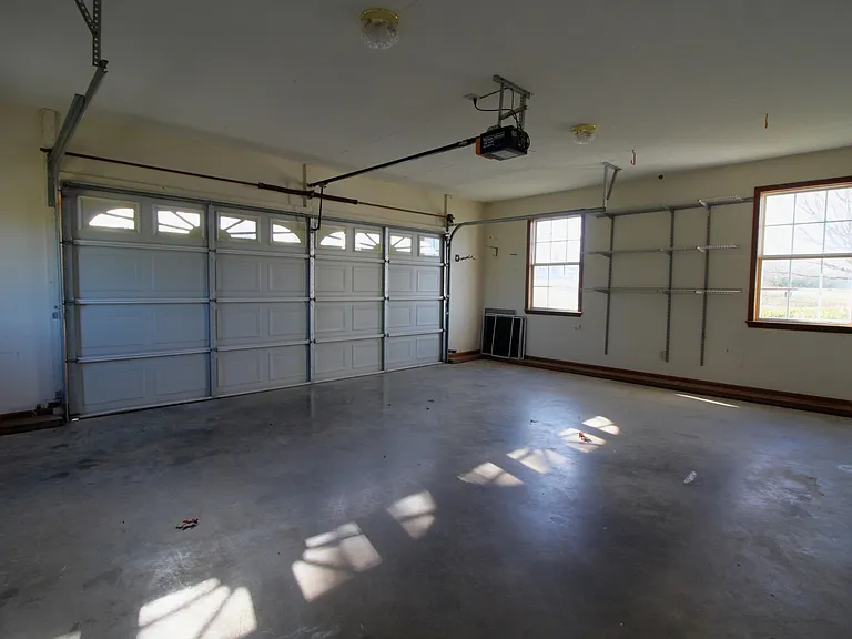 2347 Feedmill Rd — Photo 17
