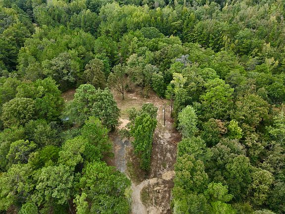 3rd image of 7 County Road 195