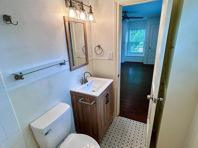 2012 Elmen St #1 — Photo 14