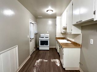 915 Beverly Way #917, Altadena, CA