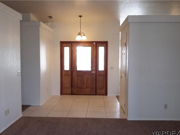 4th image of 2475 Angler Dr