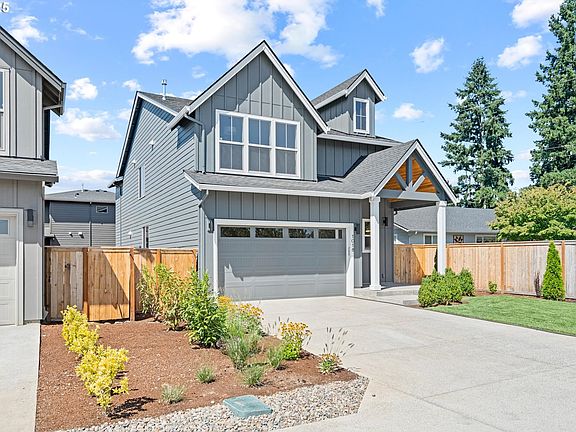 2nd image of 1018 NE 17th Ave