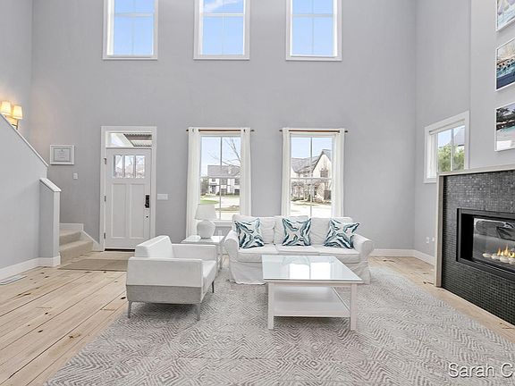 5th image of 2215 New Town Dr NE #1
