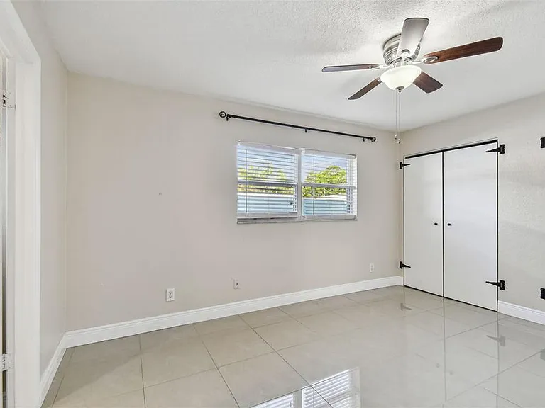 12252 Eldon Dr — Photo 41