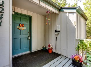 2241 Hawkins Ln, Eugene, OR 97405
