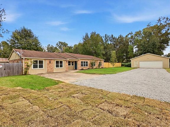 4th image of 416 Craft Ln