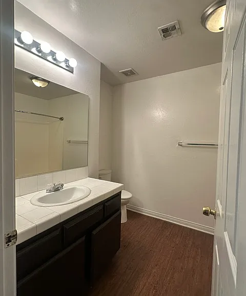 4204 Serene Oak Dr — Photo 9