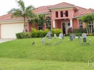 2011 NE 18th Pl, Cape Coral, FL 33909