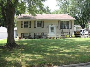 6519 Boxwood Ln NE, Cedar Rapids, IA 52402