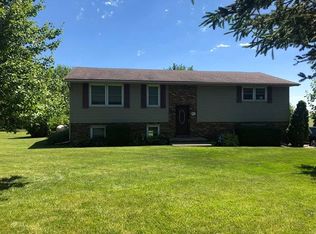 2522 W Meadowlark Ln, Dunlap, IL 61525