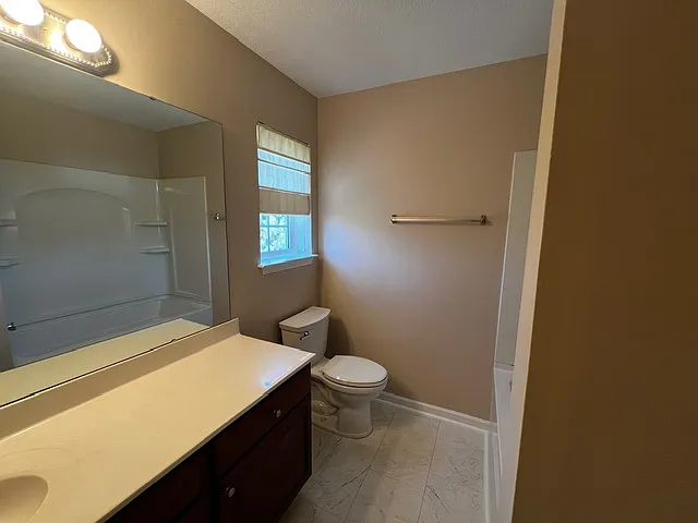 2540 Halle Ann Cir — Photo 15