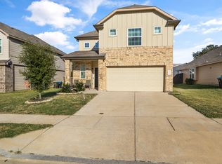 1425 Tall Pine Way, Fort Worth, TX 76112