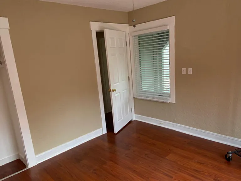 312 W Richmond Ave — Photo 27