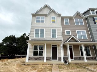 2014 Stanford Ln, Newport News, VA 23608