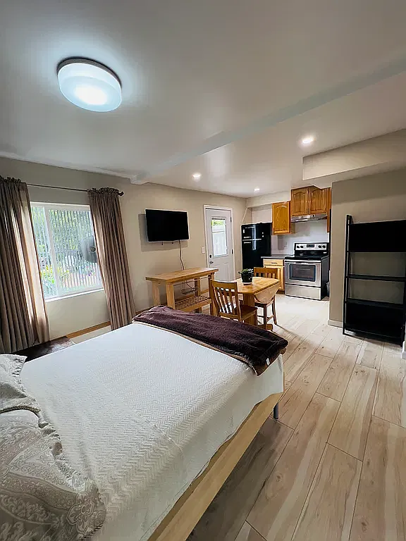 1 bed, 720 sqft, $2,600 — Photo 1