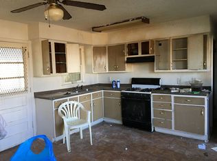 3217 E 52nd St, Kansas City, MO 64130